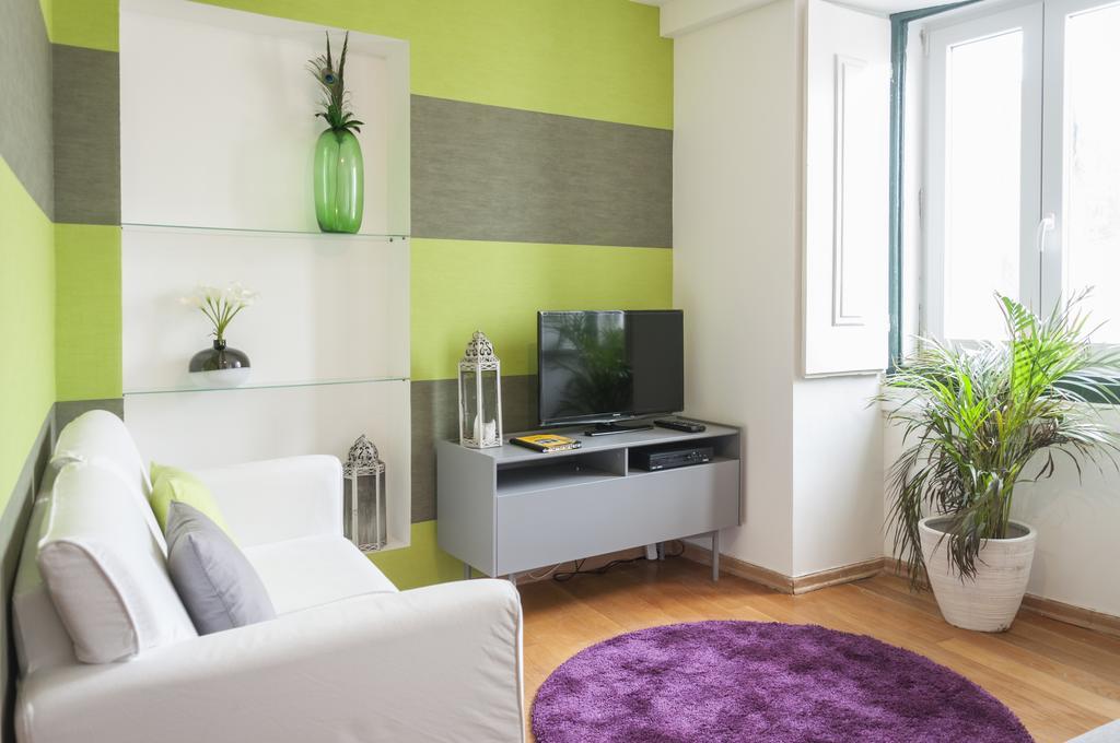 Contemporary Lisbon Apartment In Historical Chiado ภายนอก รูปภาพ